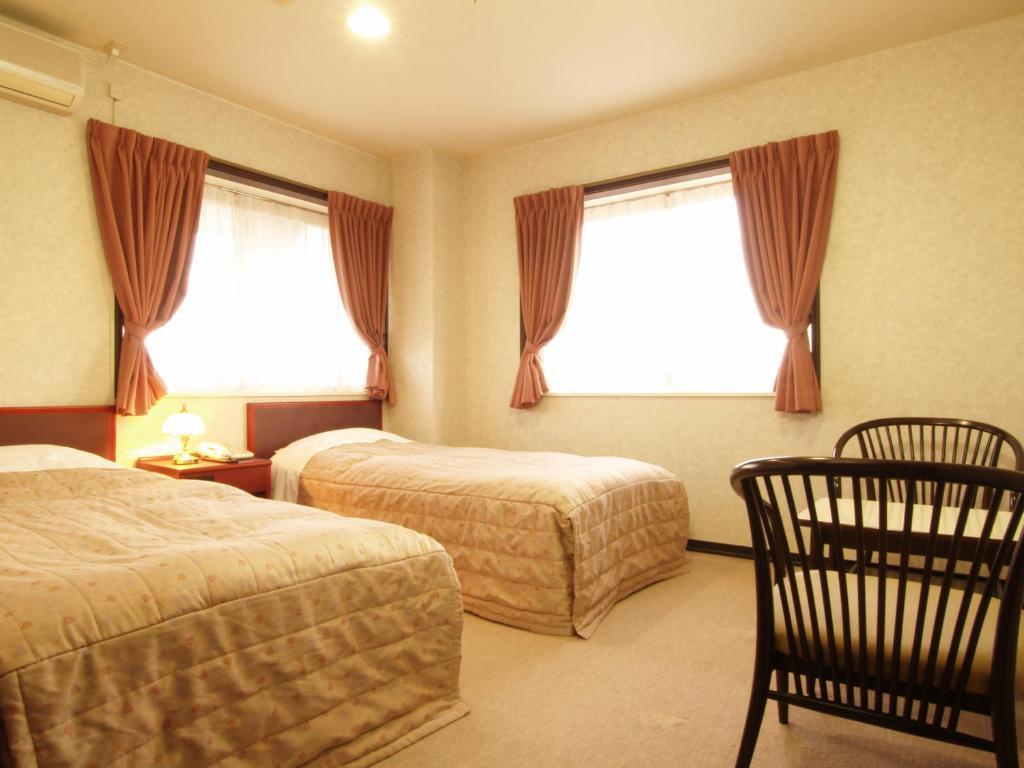 Akakura Yours Inn Myoko Ruang foto