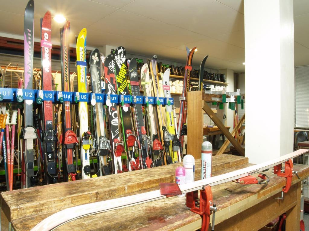 Akakura Yours Inn Myoko Bagian luar foto